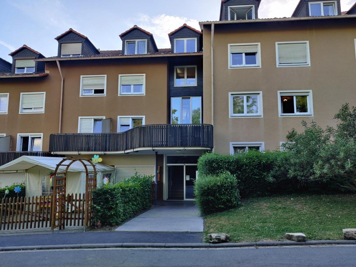 Schicke In Stadtnaehe Apartment